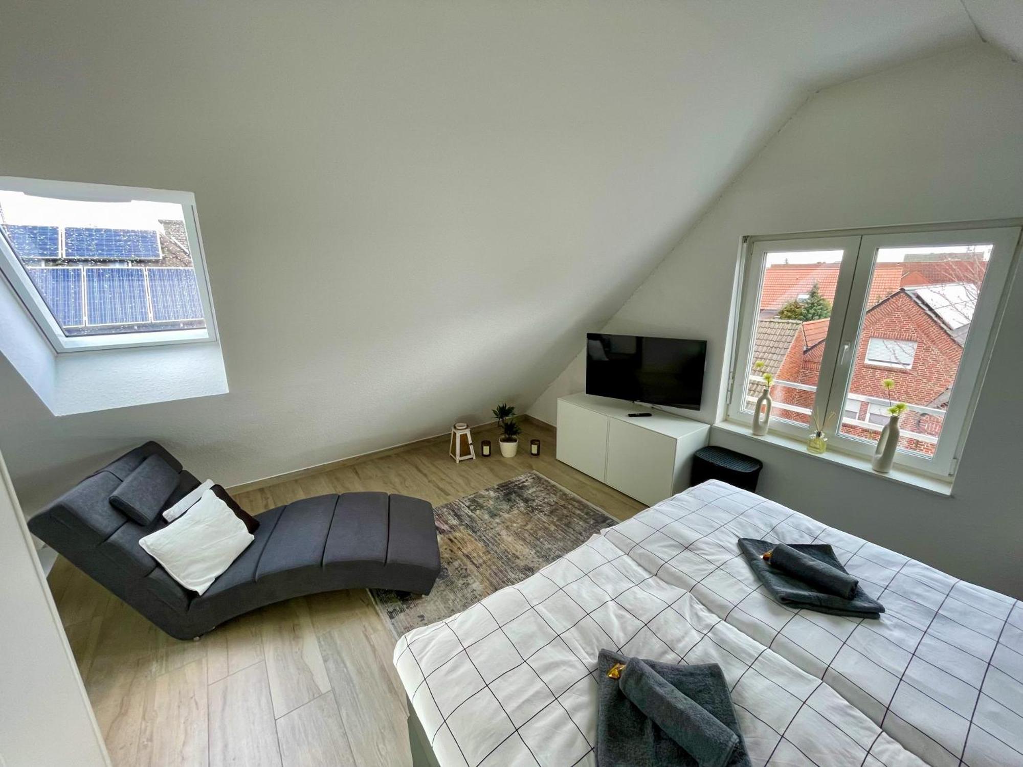 Ahaus: Stadtoase Mit Terrasse & Privater Garage Exterior photo