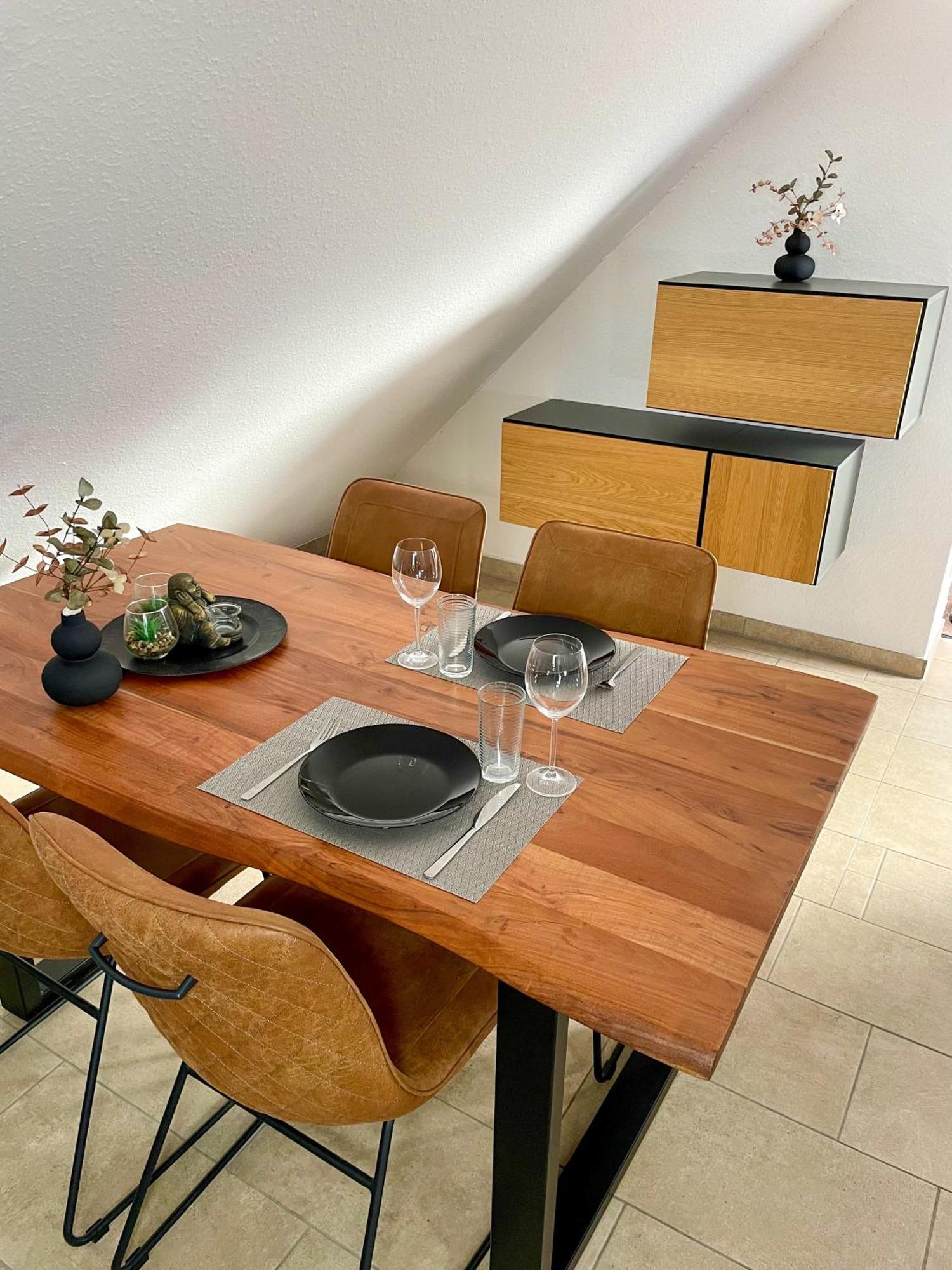 Ahaus: Stadtoase Mit Terrasse & Privater Garage Exterior photo